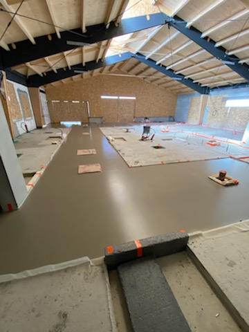 Réalisation d'une chappe par DUCEPT Carrelage, carreleur à Fontenay-le-Comte